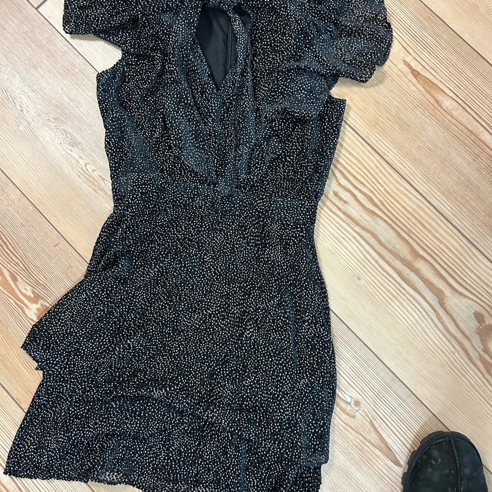 Parker black and white polka dot flutter sleeve  gently loved.